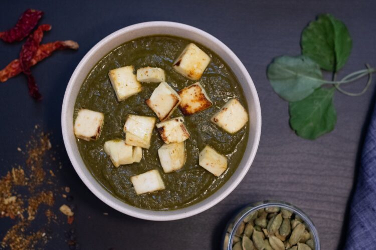 Palak Paneer - Famous Indian Food - Indian cuisine