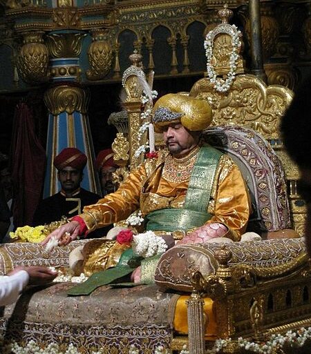 Srikanta Wadiyar of Mysore on golden throne PC- Wikimedia Commons