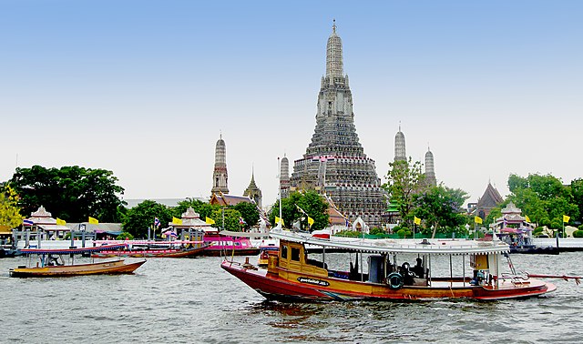 Wat Arun Bangkok Places To Visit