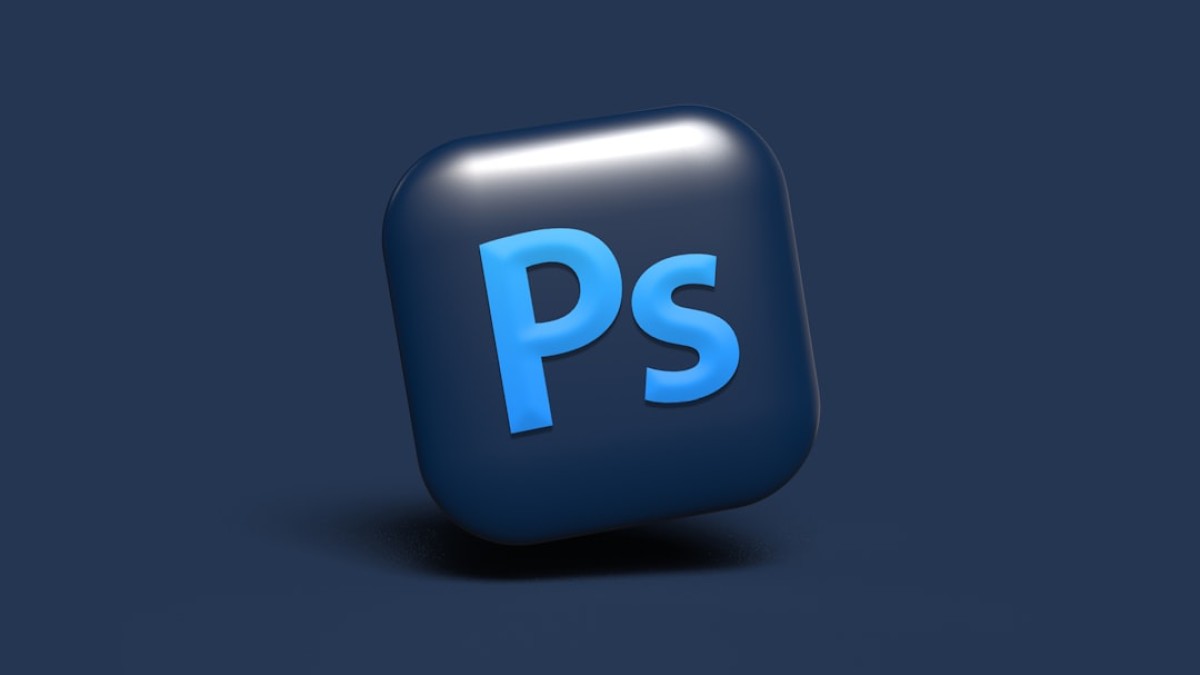 a blue square object with the letter p on it